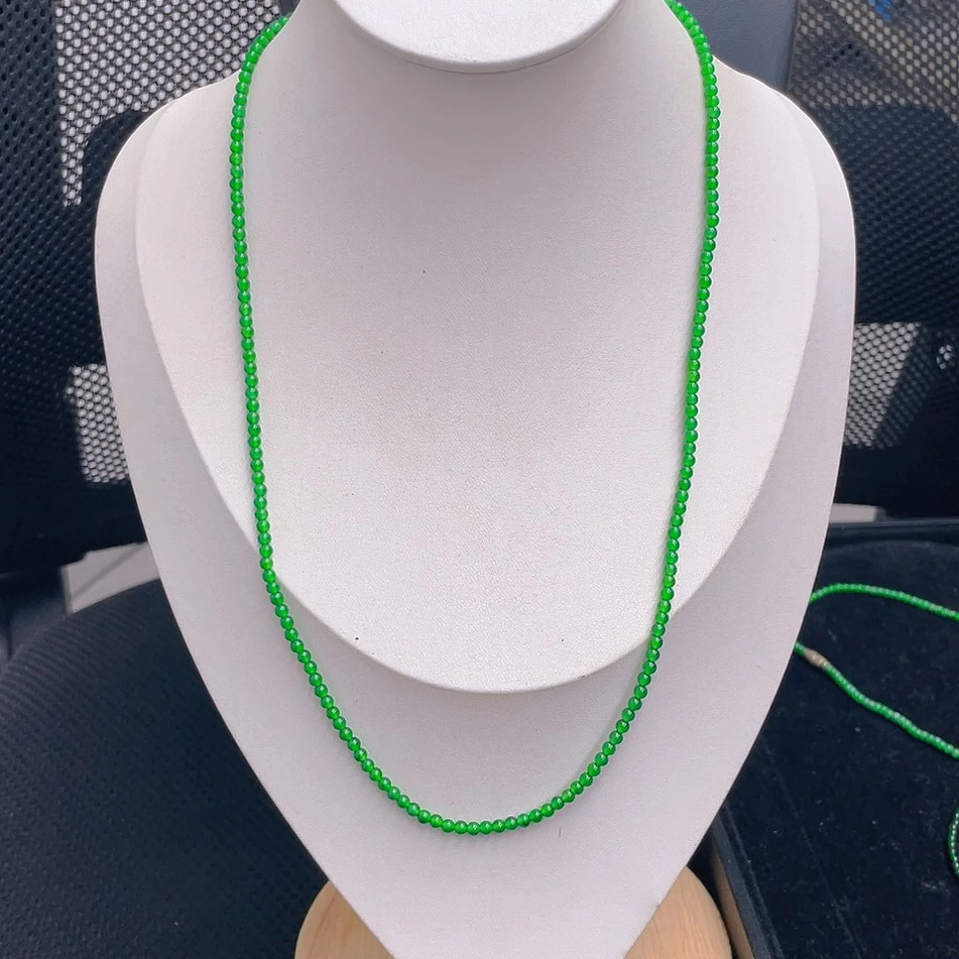 翡翠未镶嵌颈饰