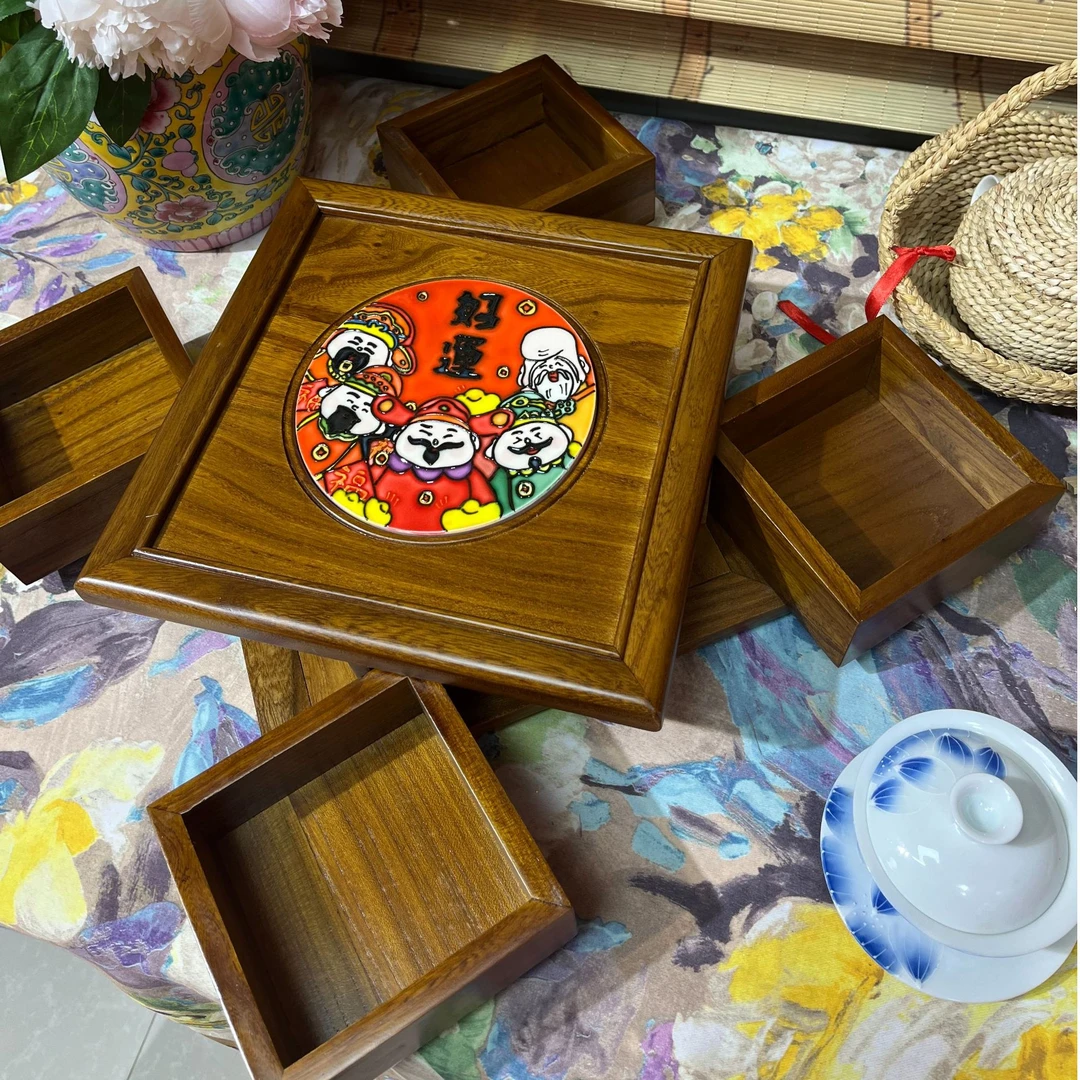 因为一个爱好选择了这款养眼的欧若风礼物旋转首饰盒