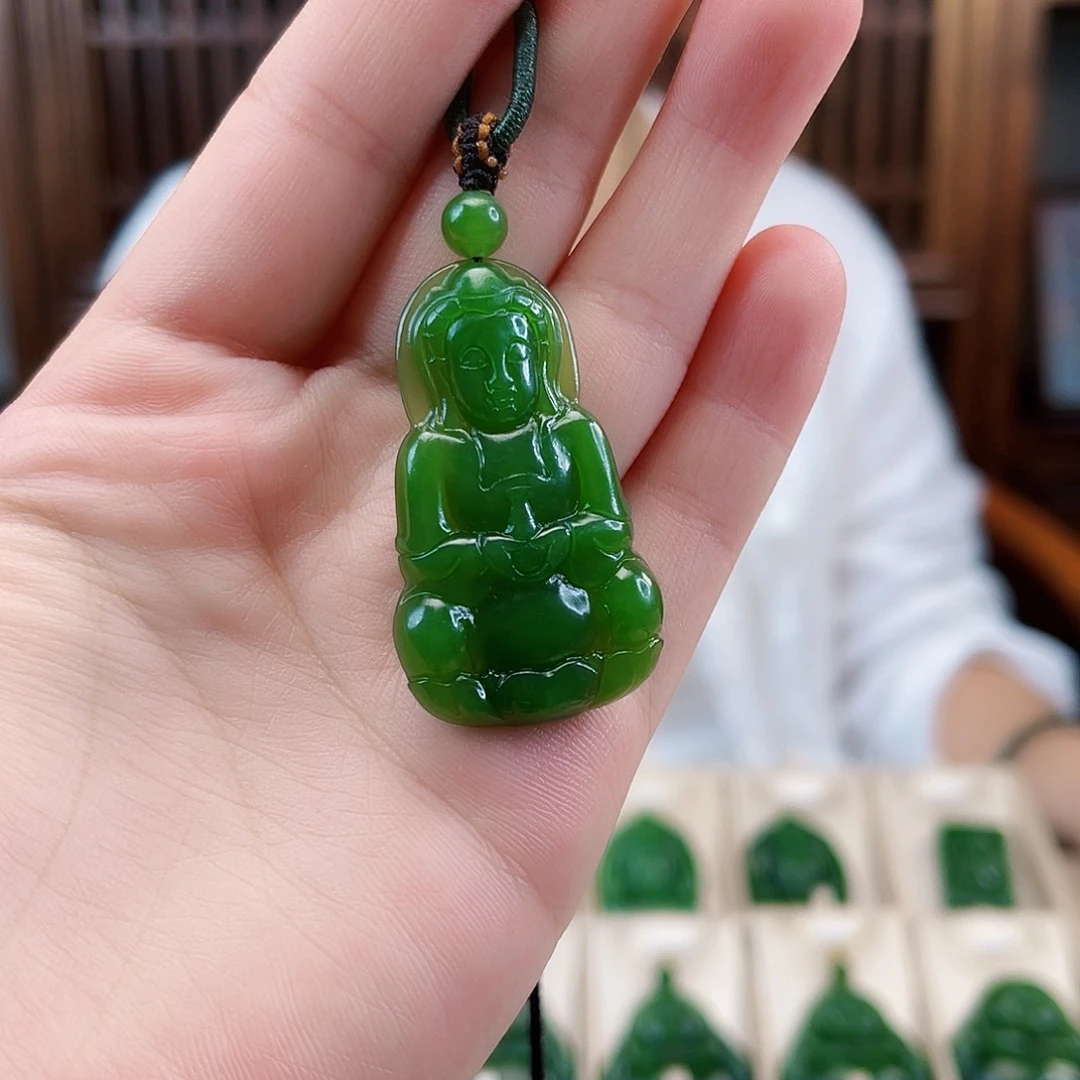 颈饰未镶嵌和田玉（碧玉）和田玉