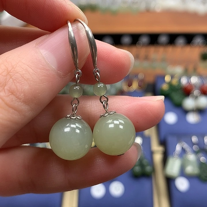 和田玉银S925镶嵌耳饰12左右浅晴水