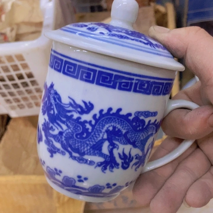 陶景德镇青花龙纹办公杯