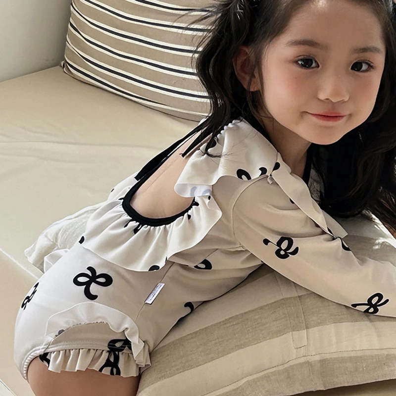 【两个小盆友】童长袖娃娃领花边连体泳衣裤夏季中小童泳装30243