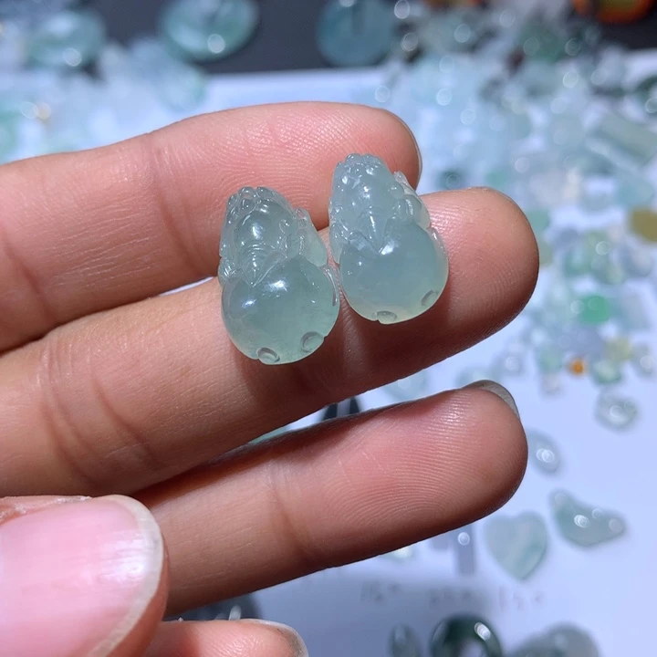 翡翠吊坠(不含链)未镶嵌貔貅2