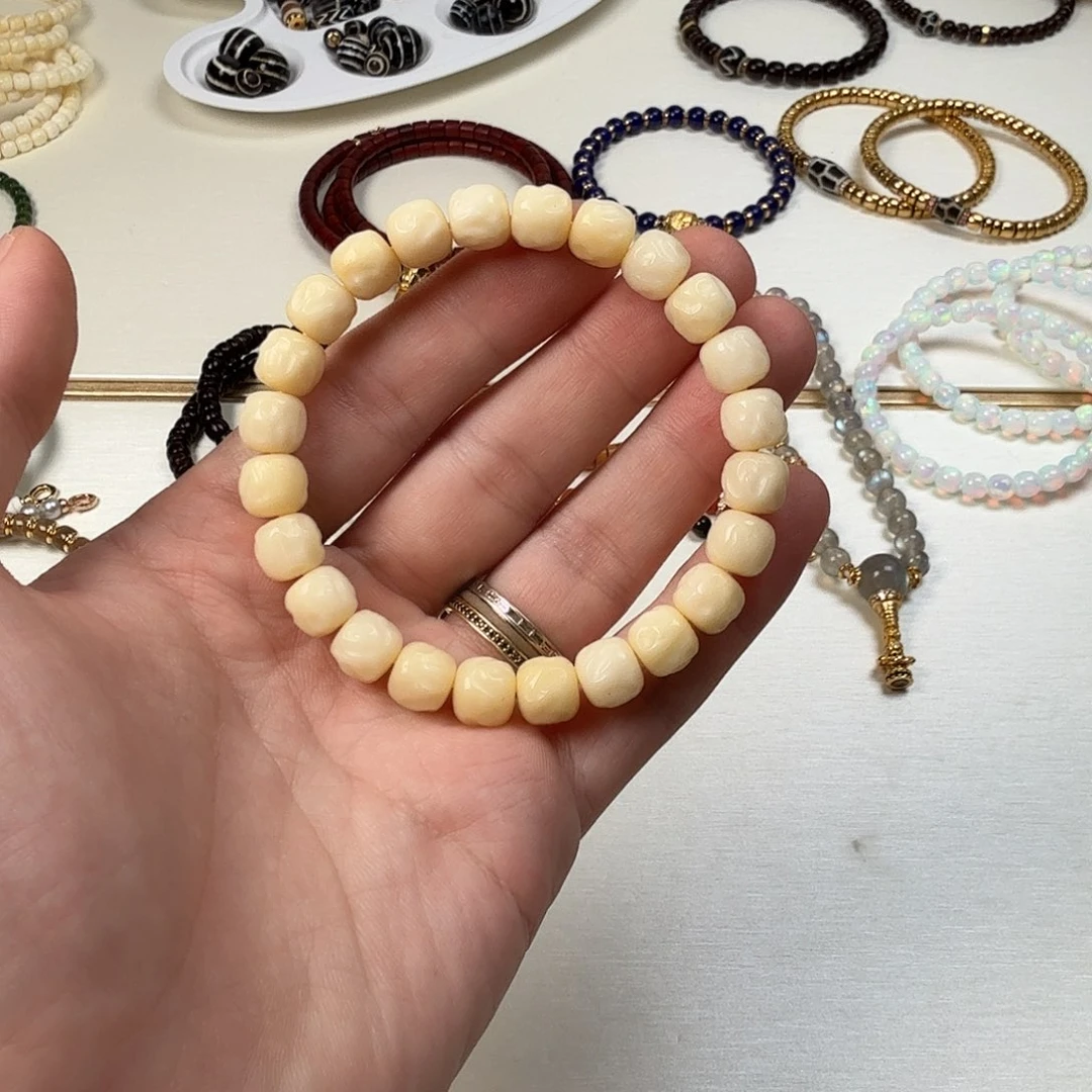 吊坠椰蒂溜达顽溜达顽