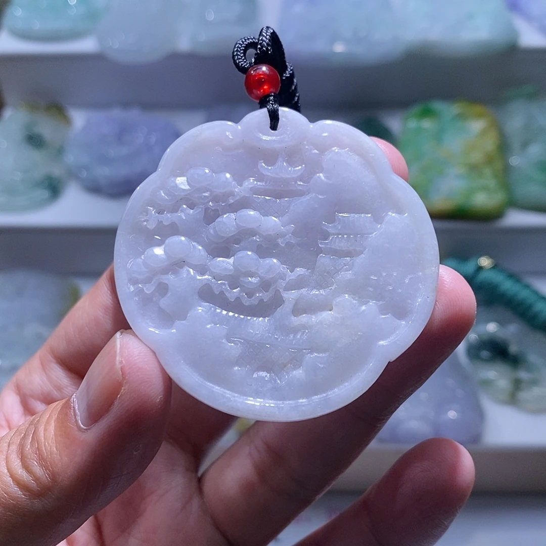 【闪购商品】翡翠颈饰未镶嵌山水