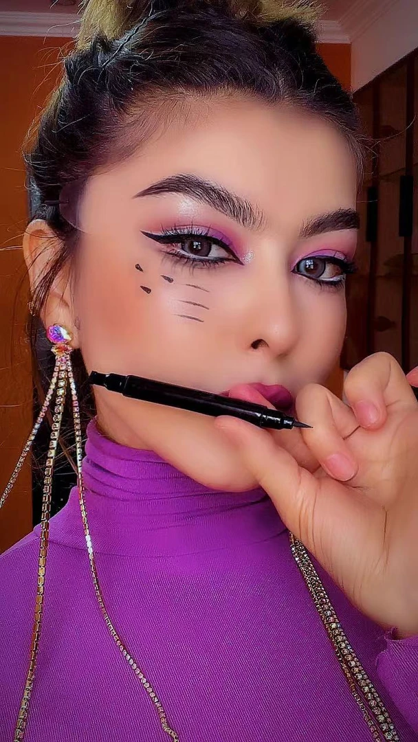 【美合热坦】眼线笔印章持妆魅力双头眼线笔多功能上色黑色眼线持久