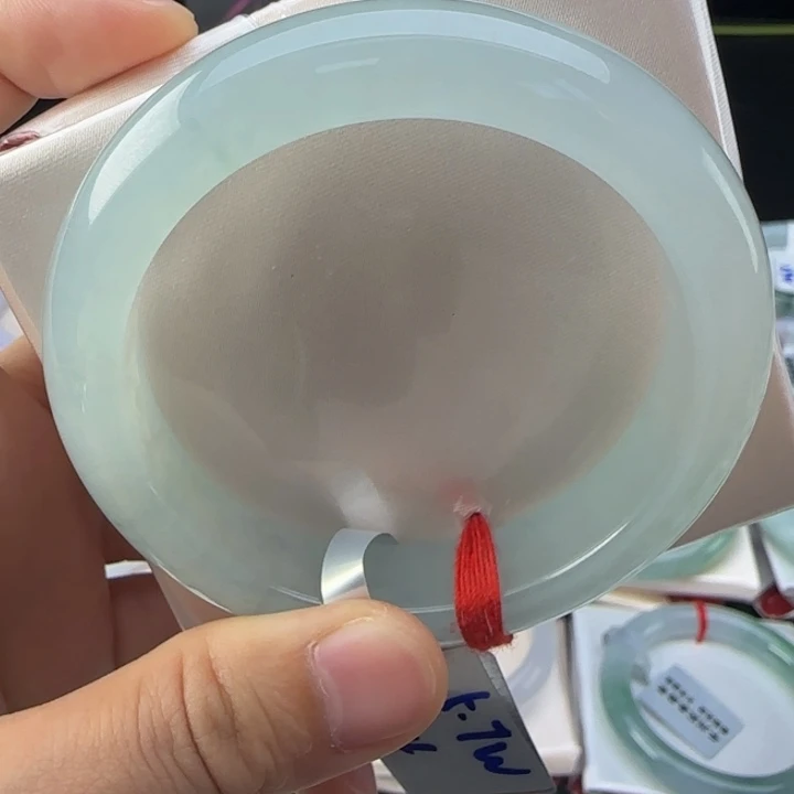 未镶嵌手镯翡翠翡翠手镯