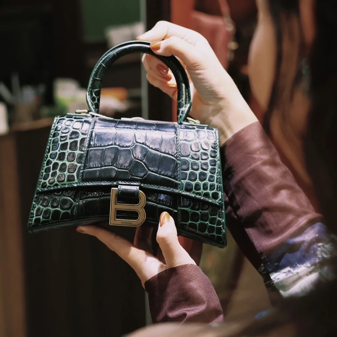 99新 Balenciaga/巴黎世家 【杨贵妃专属】翡翠绿鳄鱼纹沙漏包XS号