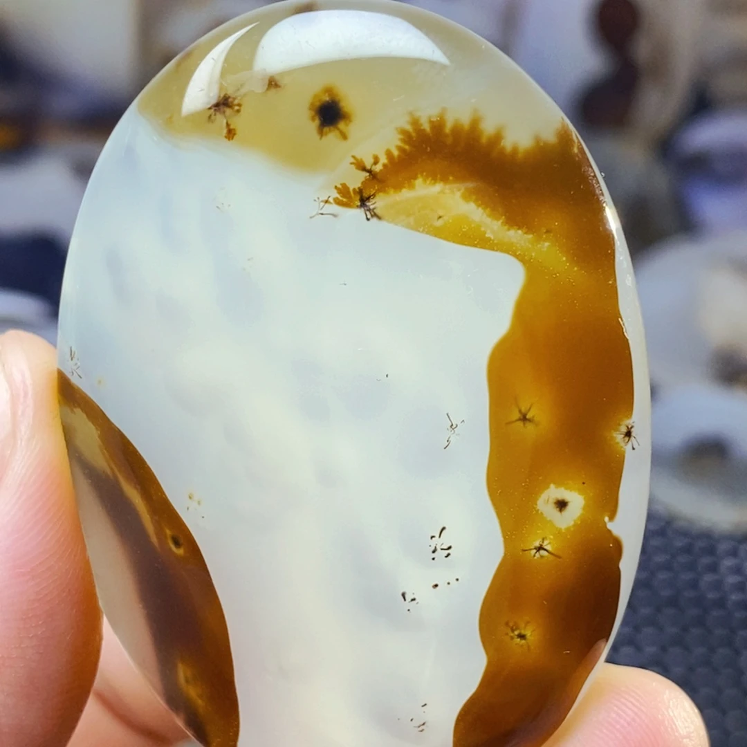 未镶嵌玛瑙/玉髓珠宝奇石