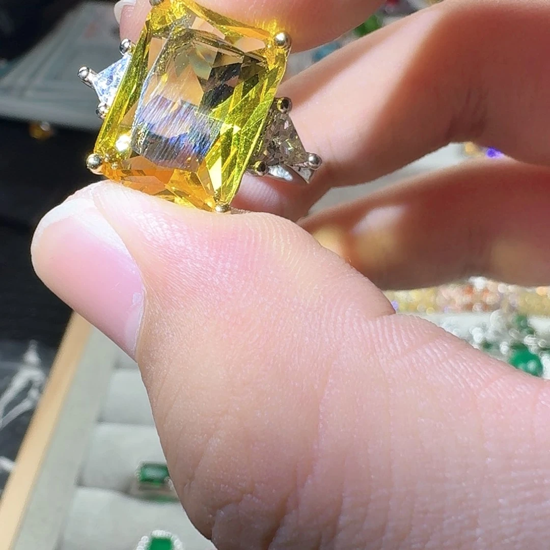 托帕石耳饰银S925镶嵌