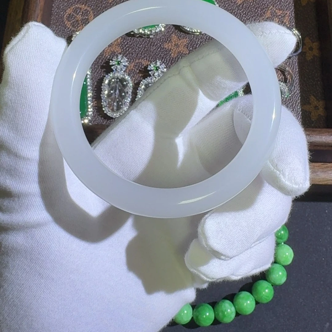 石英质玉手镯未镶嵌阿富汗天然手镯