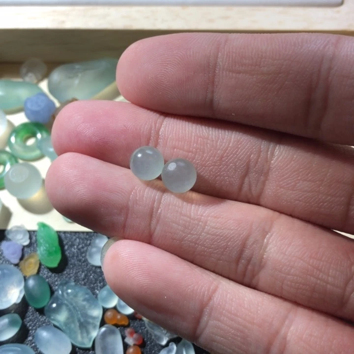 定制翡翠未镶嵌挂件