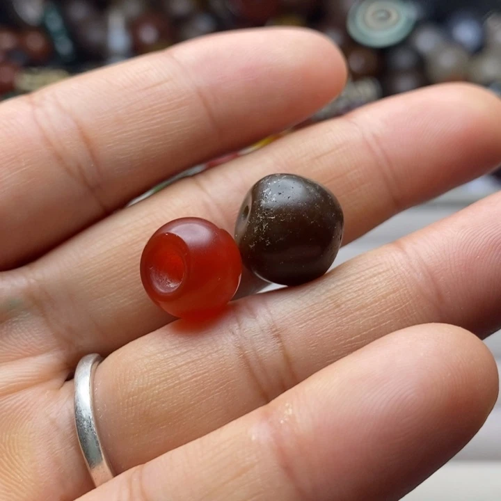 大***悟未镶嵌玛瑙/玉髓珠宝奇石