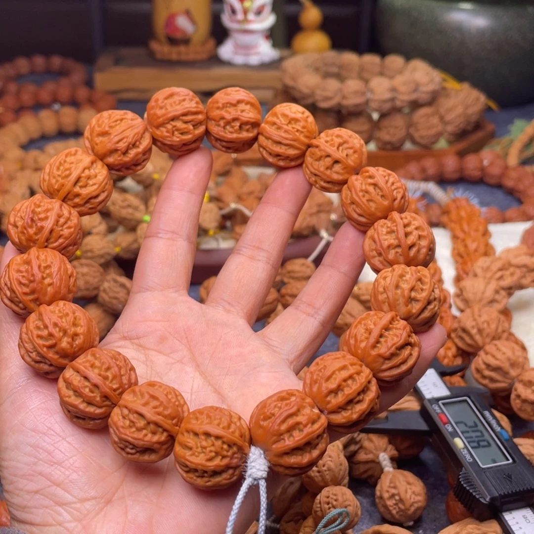 W****文玩核桃手串秋子