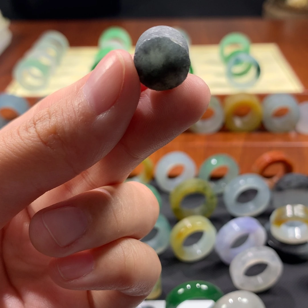 定制翡翠未镶嵌?*呱翡翠