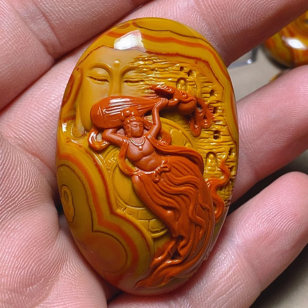 未镶嵌颈饰玛瑙/玉髓阿*