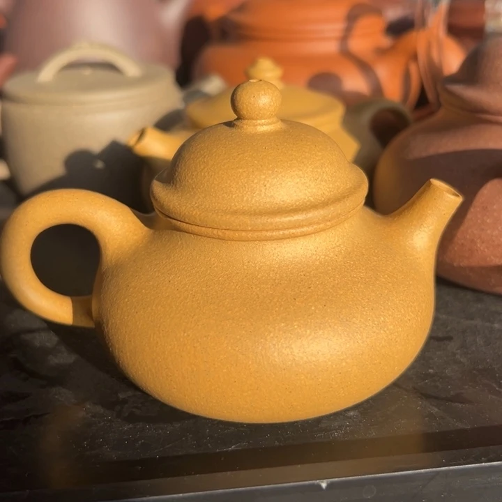 紫砂茶案黄金容天120cc