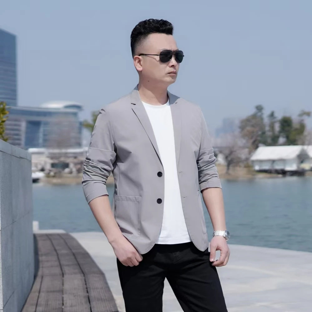 【夏季热销】冰丝透气休闲轻薄防晒男士西服经典时尚百搭夏季西服