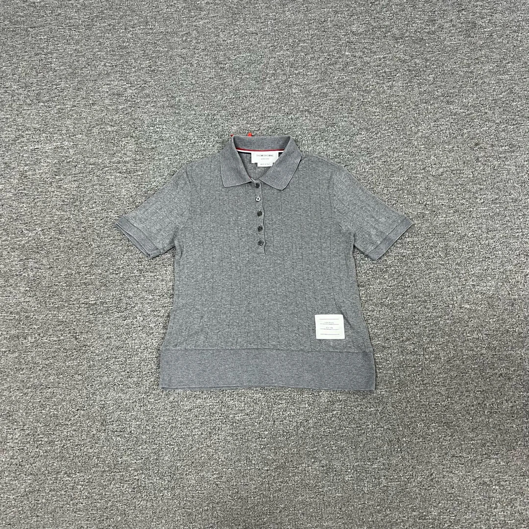 99新 AMIPARIS thom Browne 97新 灰色短袖38码