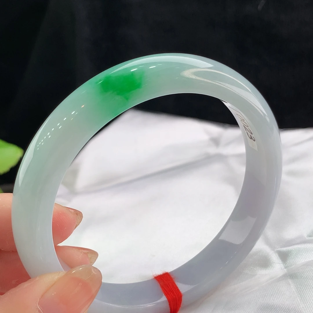 【闪购商品】未镶嵌手镯翡翠圈口62