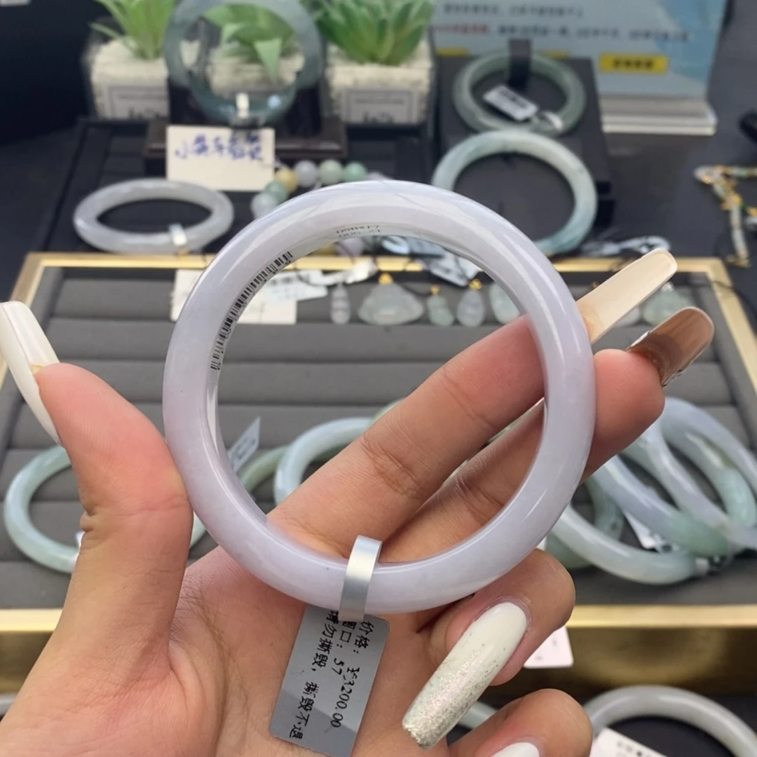【闪购商品】未镶嵌手镯翡翠