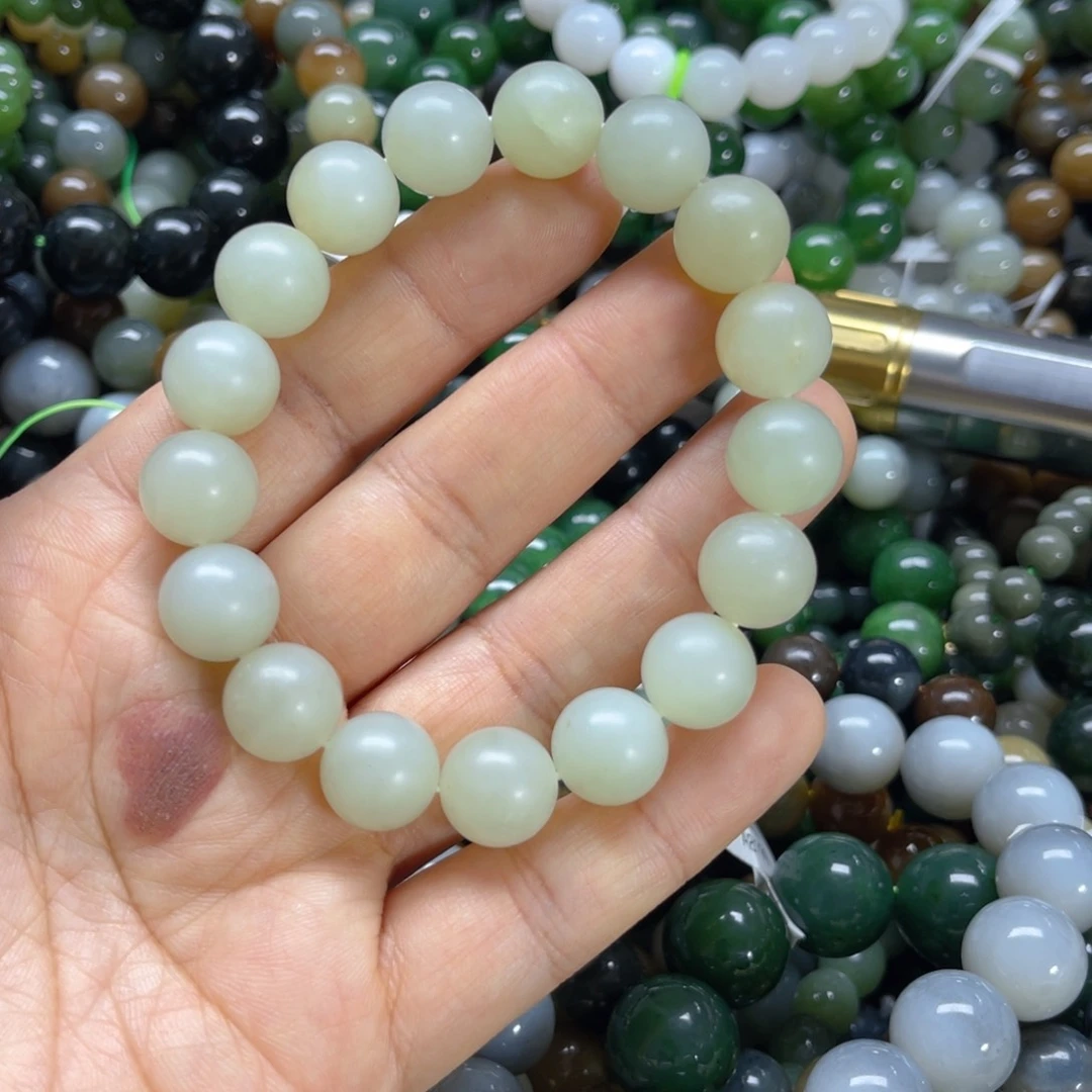 未镶嵌手链和田玉