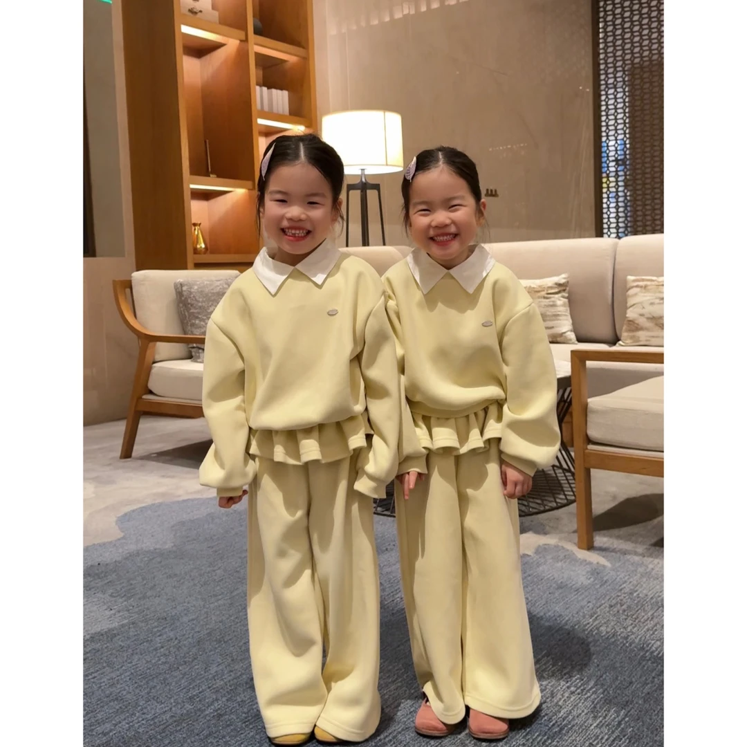 KidsOnTheMoon  双胞胎黄色卫衣花边套装