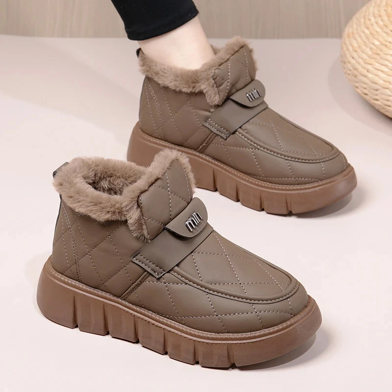 2024秋冬新款时尚优雅休闲百搭女士加绒加厚休闲板鞋 软底防滑