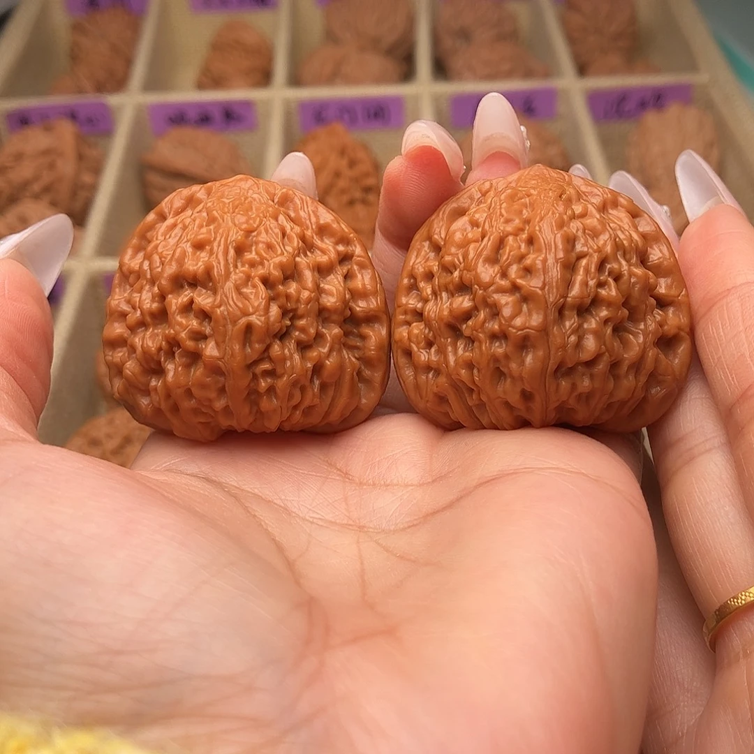 文玩核桃把件蛮王42