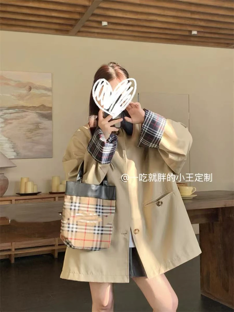 【小王家】大码女装中长款休闲风拼色翻领时尚风衣格子袖