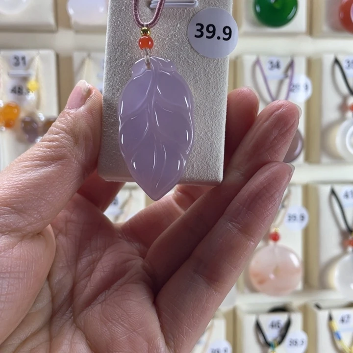玛瑙/玉髓颈饰未镶嵌越**好