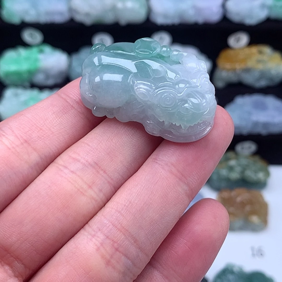 【闪购商品】翡翠颈饰未镶嵌貔貅