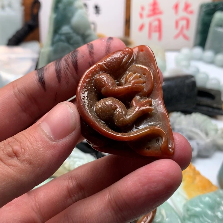 翡翠未镶嵌颈饰保真天然a货翡翠