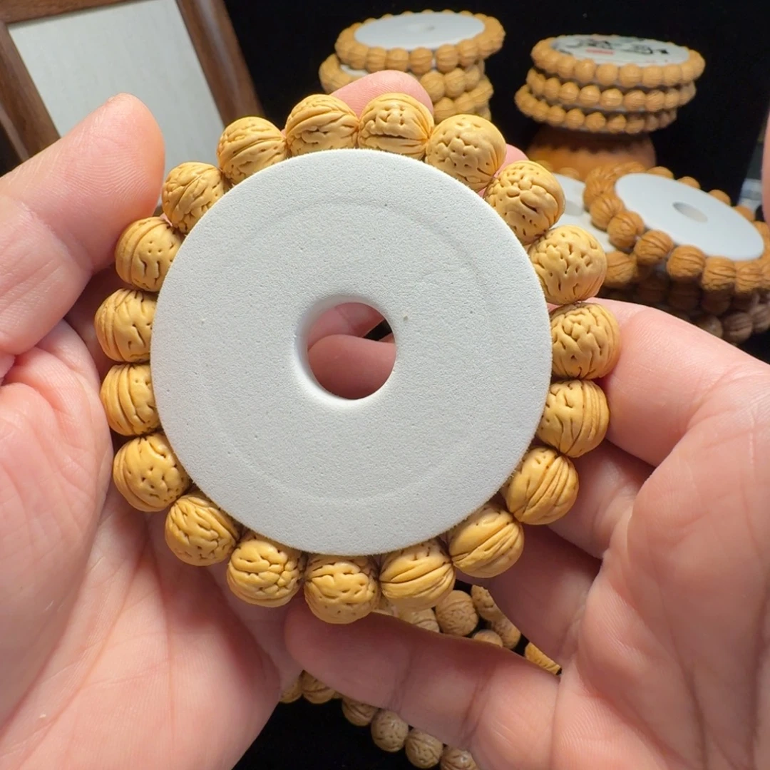 桃核手串东北野生黄桃