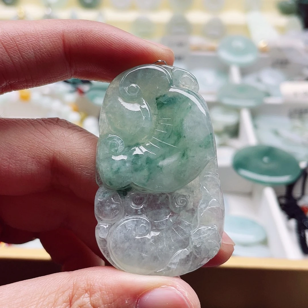 翡翠颈饰未镶嵌天然翡翠