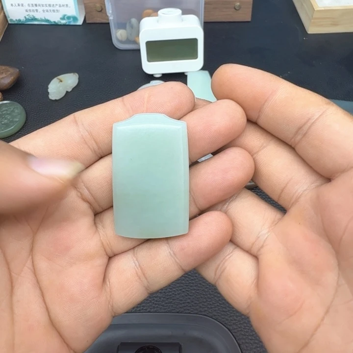 颈饰未镶嵌和田玉紫****爸