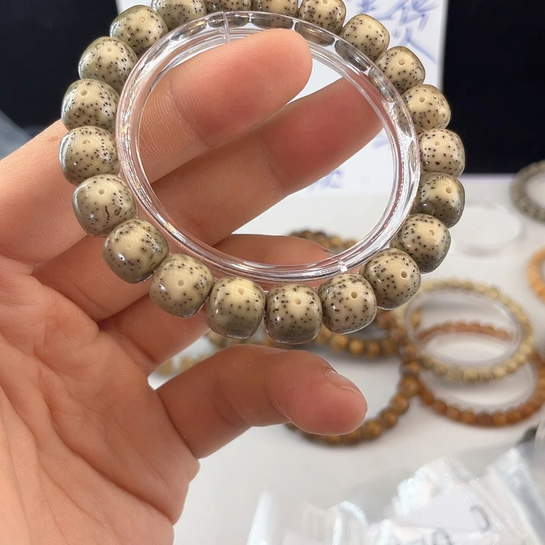 吊坠星月菩提8034