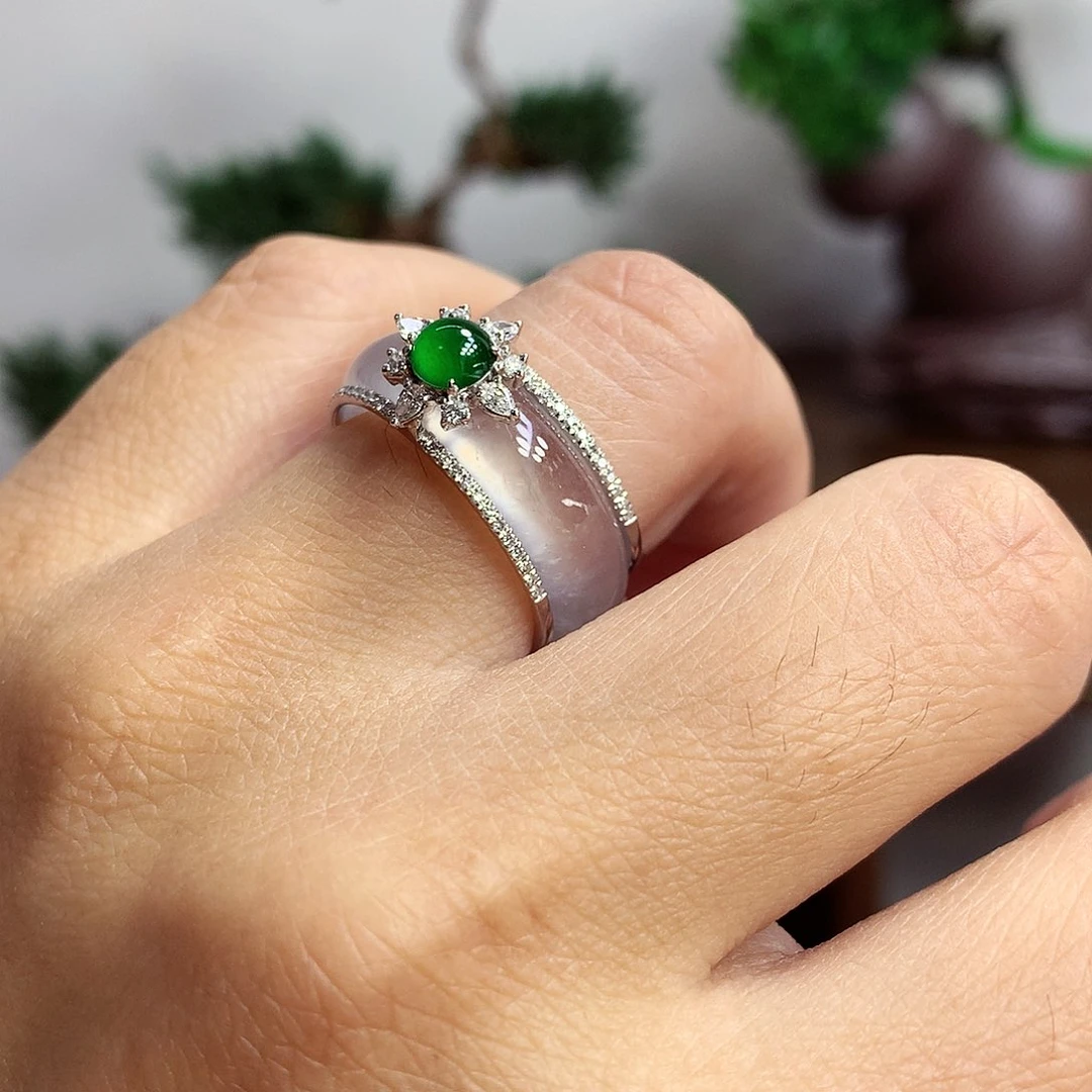 翡翠戒指18K金镶嵌12-13号一套