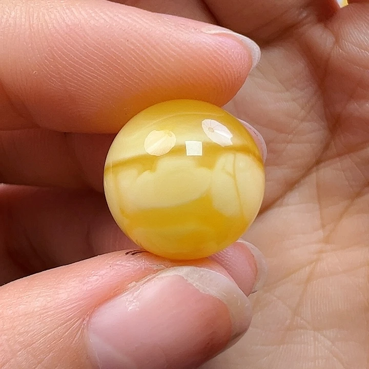 、***蜜蜡未镶嵌珠宝奇石