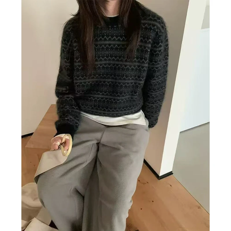美术馆」浪漫复古~秋冬新款条纹波浪提花圆领套头毛针织衫-5512