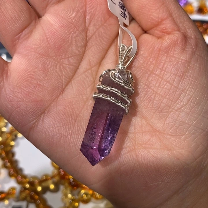 未镶嵌水晶手链克鲁滋