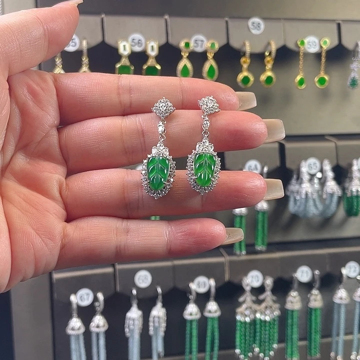 翡翠银S925镶嵌耳饰翡翠