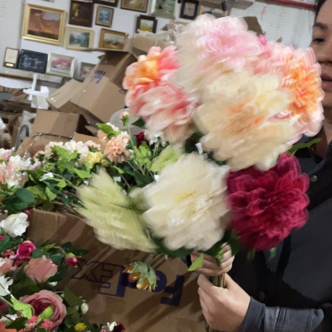 陶瓷花瓶，部分微瑕10