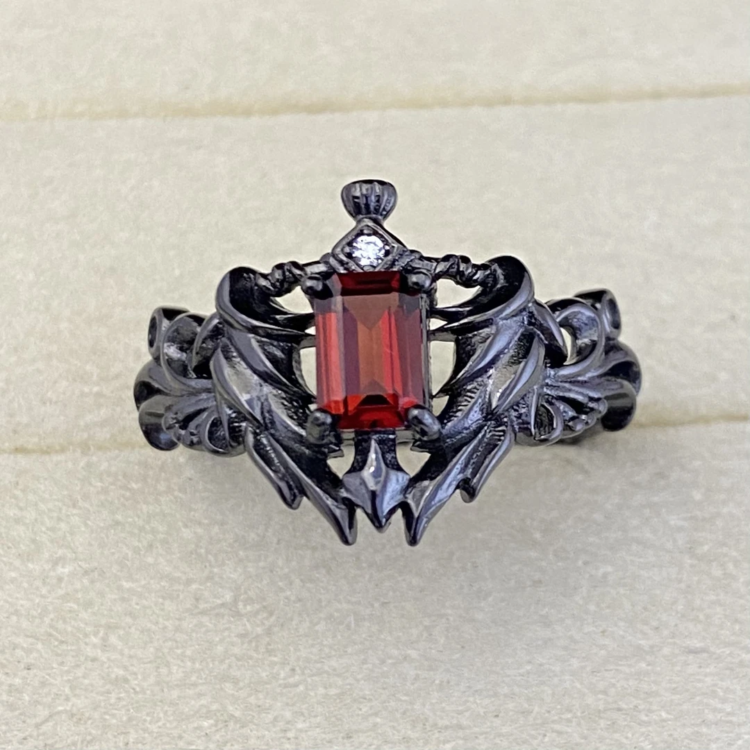 黑色托 天然石榴石戒指s925银 复古小众个性高级设计款时尚百搭A