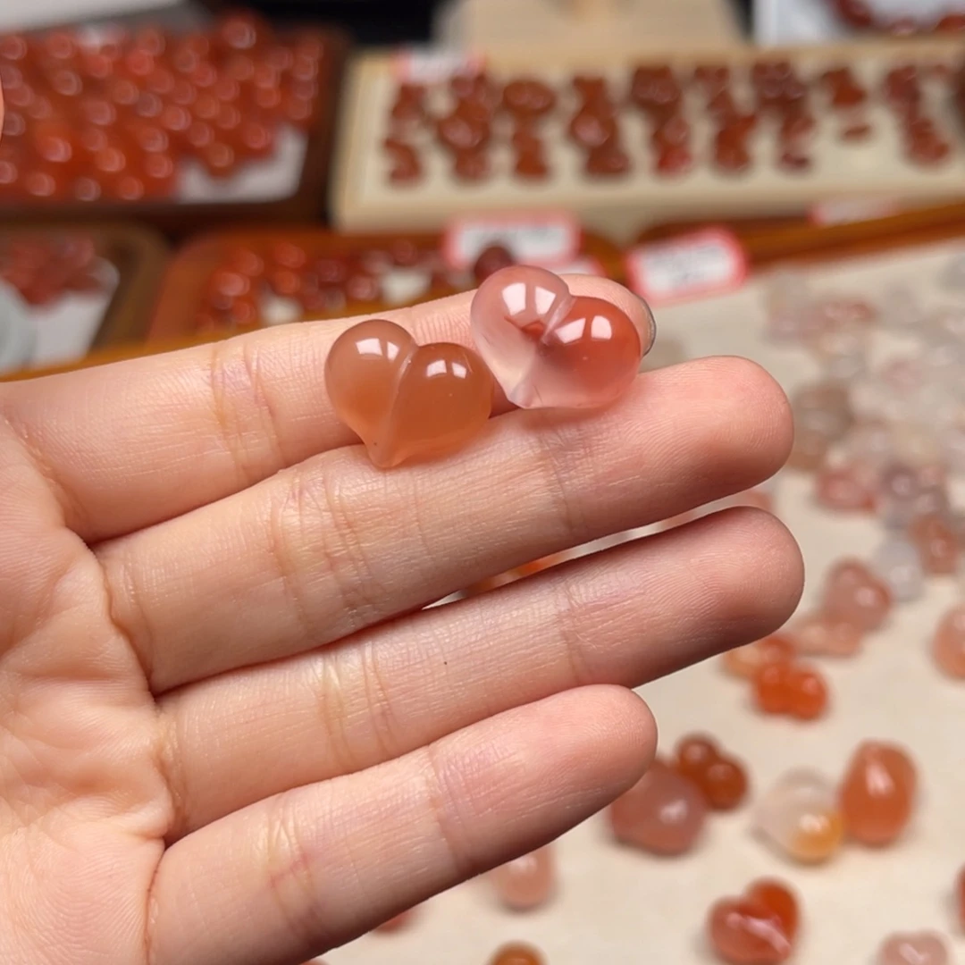 欣***怡南红玛瑙未镶嵌吊坠(不含链)微瑕福利