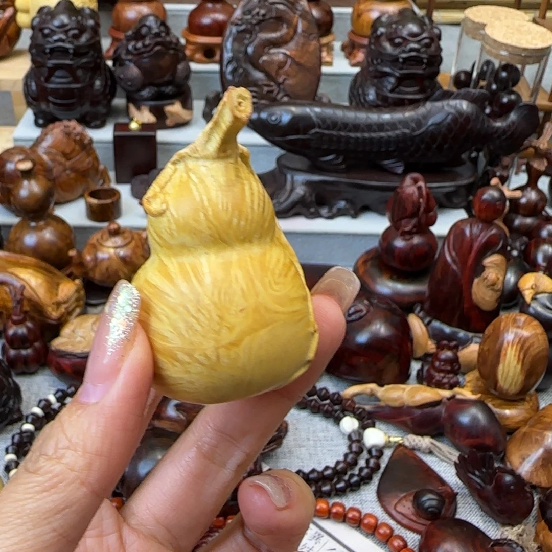 ***晶木黄杨木雕刻葫芦
