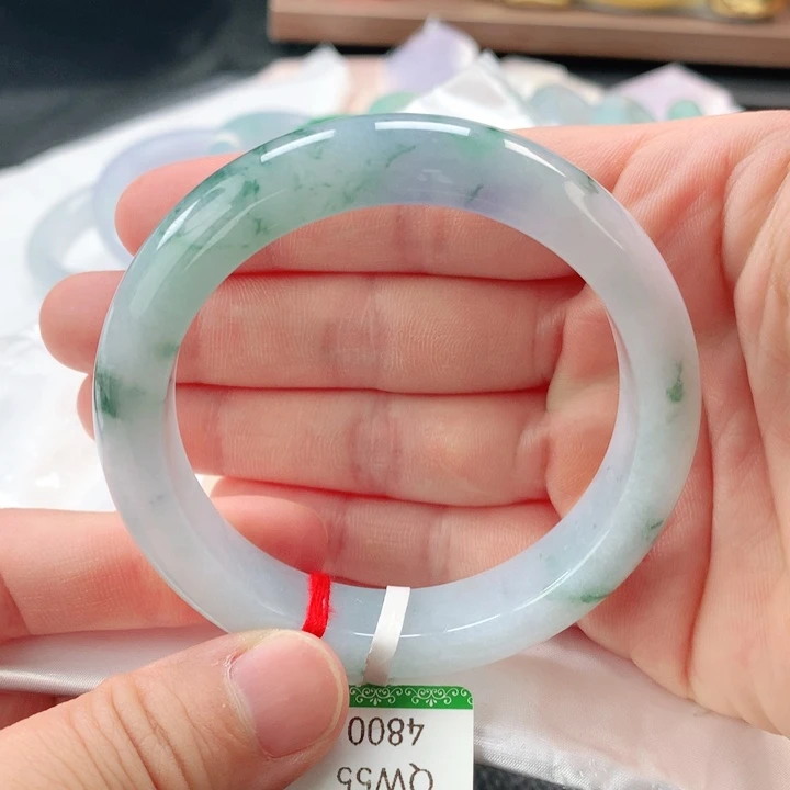 翡翠手镯未镶嵌缅甸A货翡翠手镯