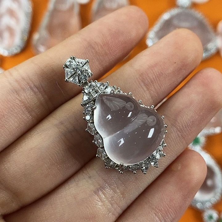 石英质玉银S925镀金镶嵌颈饰