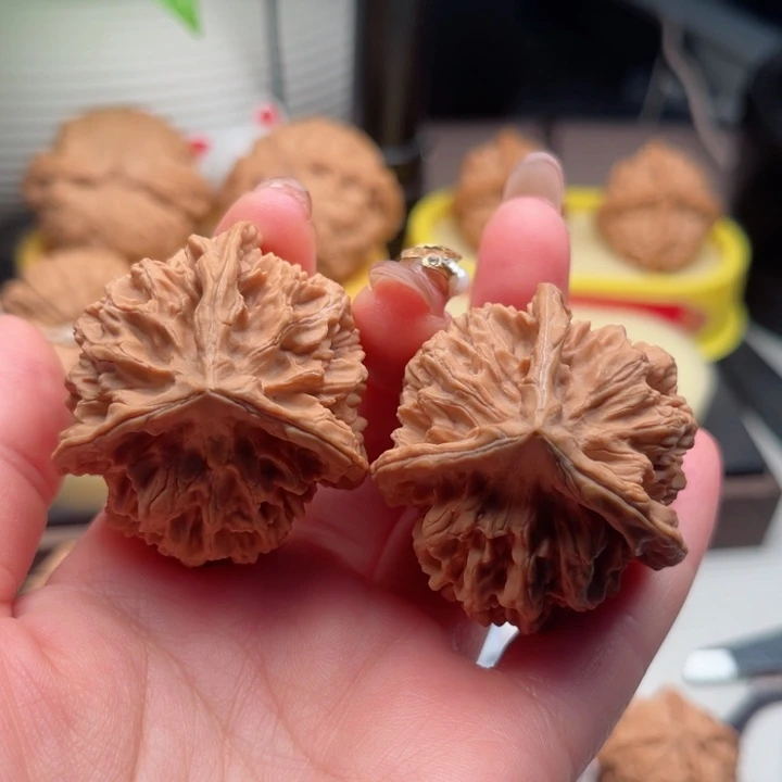 吊坠文玩核桃文玩核桃把件