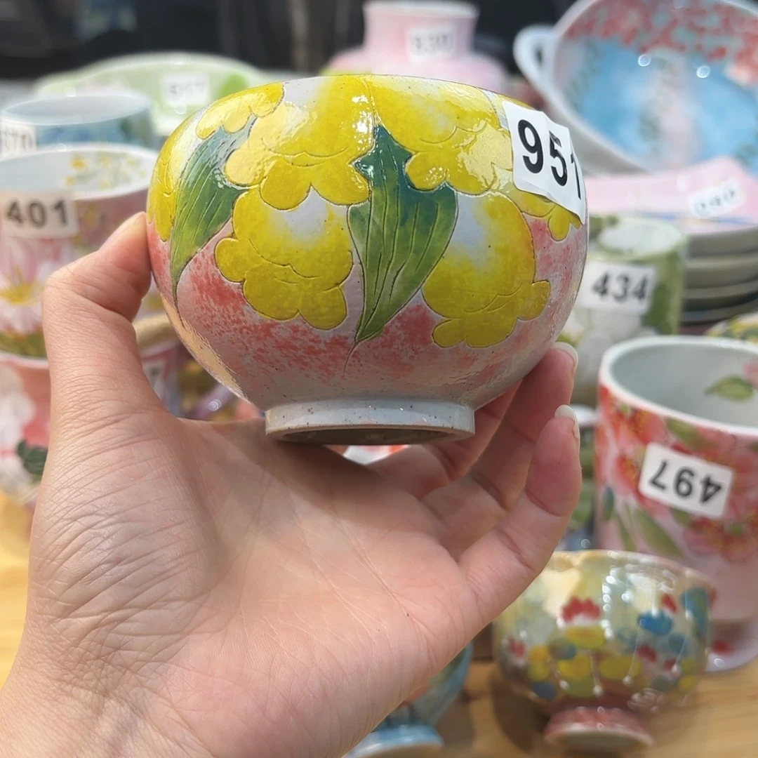 瓷片兔兔盖茨。兔兔好